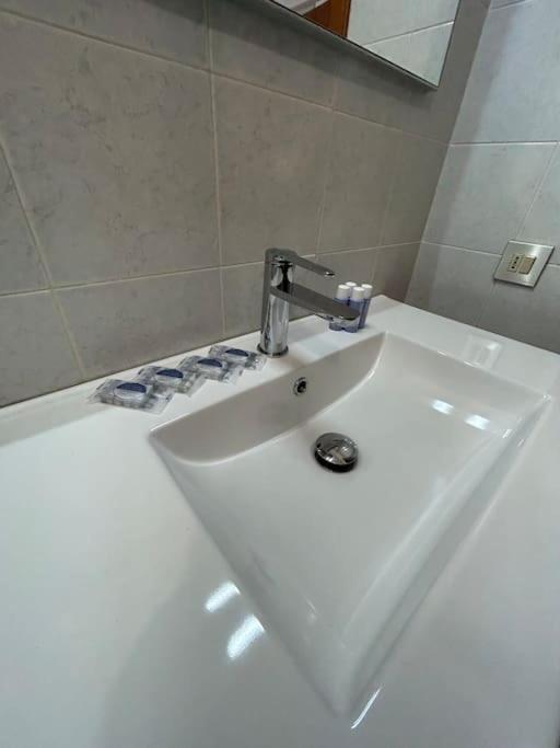 Cozy Apartment San Siro - Fiera ミラノ エクステリア 写真