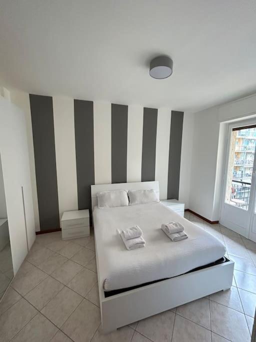 Cozy Apartment San Siro - Fiera ミラノ エクステリア 写真